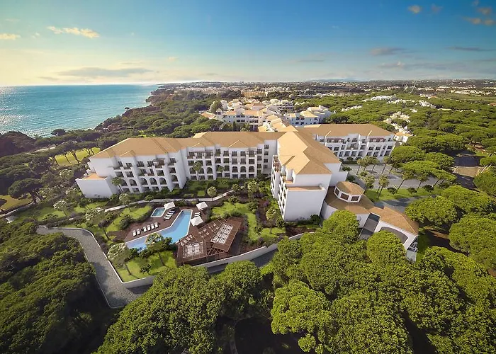 Pine Cliffs Ocean Suites, A Luxury Collection & Spa, Algarve 5* Albufeira