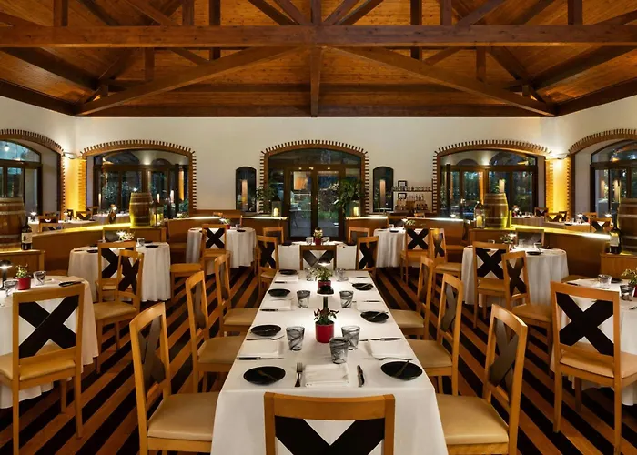 Pine Cliffs Ocean Suites, A Luxury Collection & Spa, Algarve Szálloda Albufeira