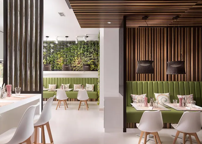 Szálloda Pine Cliffs Ocean Suites, A Luxury Collection & Spa, Algarve 5*