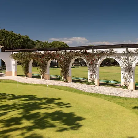 Hotel Pine Cliffs Ocean Suites, A Luxury Collection & Spa, Algarve