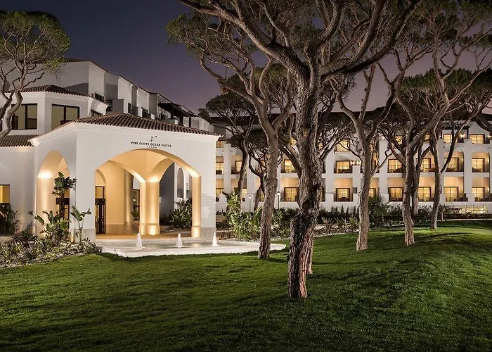Pine Cliffs Ocean Suites, A Luxury Collection & Spa, Algarve 5* Albufeira
