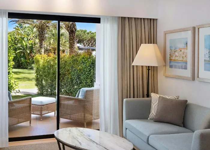 Pine Cliffs Ocean Suites, A Luxury Collection & Spa, Algarve Hotel Albufeira