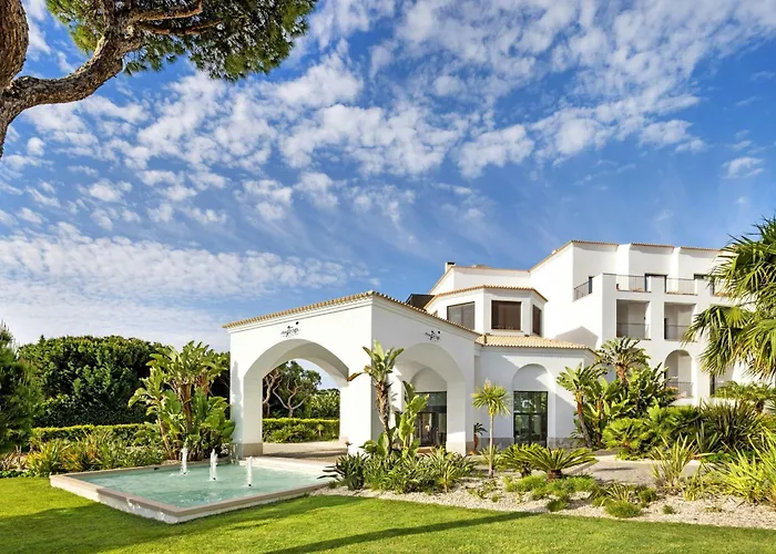 Pine Cliffs Ocean Suites, A Luxury Collection & Spa, Algarve 5* Albufeira