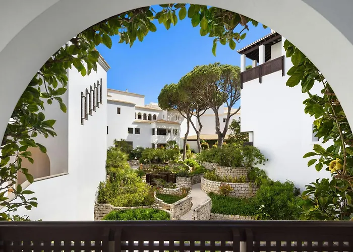 Hotel Pine Cliffs Ocean Suites, A Luxury Collection & Spa, Algarve Albufeira