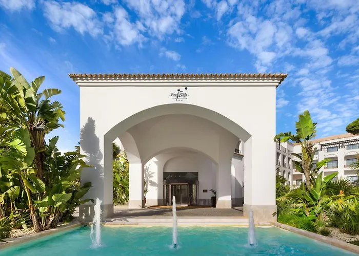 Pine Cliffs Ocean Suites, A Luxury Collection & Spa, Algarve 5* Albufeira