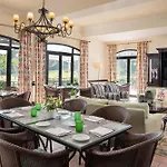 Pine Cliffs Ocean Suites, A Luxury Collection & Spa, Algarve 5* Албуфейра