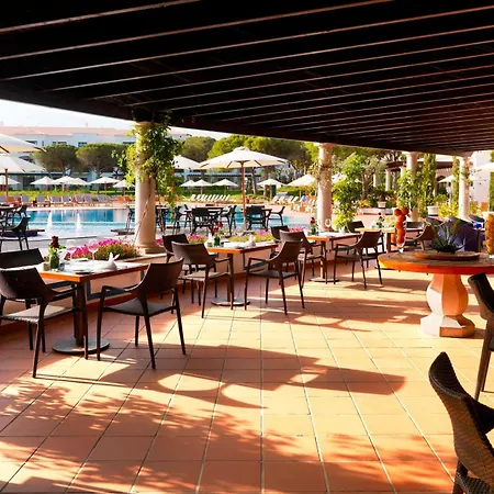 Pine Cliffs Ocean Suites, A Luxury Collection & Spa, Algarve ホテル アルブフェイラ