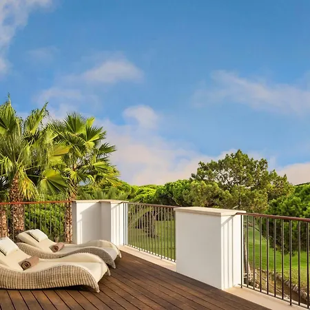 Pine Cliffs Ocean Suites, A Luxury Collection & Spa, Algarve アルブフェイラ