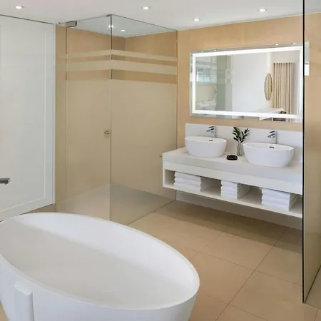 Pine Cliffs Ocean Suites, A Luxury Collection & Spa, Algarve ホテル アルブフェイラ