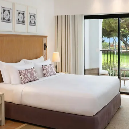 ホテル Pine Cliffs Ocean Suites, A Luxury Collection & Spa, Algarve アルブフェイラ
