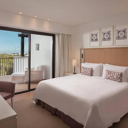 Hotel Pine Cliffs Ocean Suites, A Luxury Collection & Spa, Algarve
